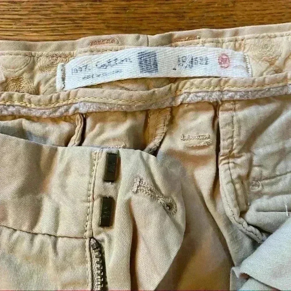 Gap Capris - Picture 6 of 7
